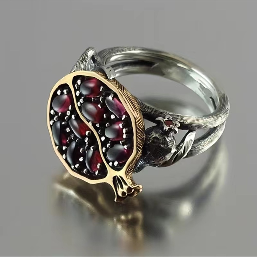 Brand New Retro Pomegranate Ruby Silver Gold Ring